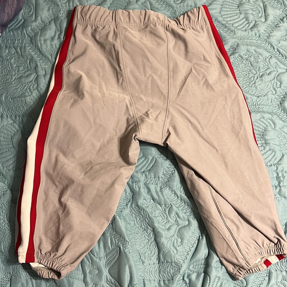 ❤️ (8) NWOT Mens football pants in size large. Made by Adidas. Grey/white/red - Picture 5 of 8